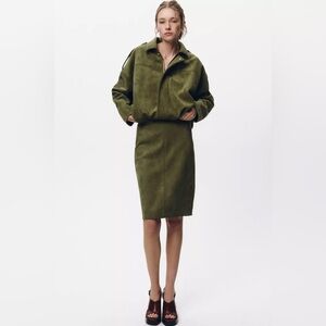 🦋 ZARA VIRAL 🦋  BLOGGERS FAVORITE 🦋 NWT ZARA FAUX SUEDE SKIRT